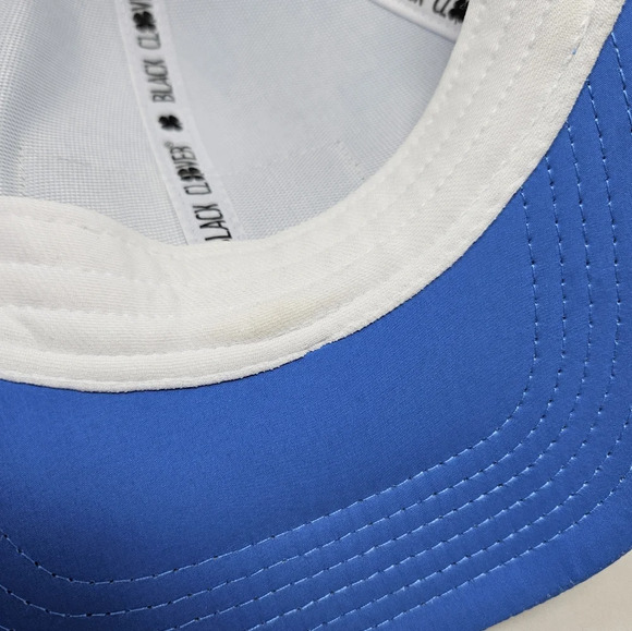 Black Clover Mens Snap Back Baseball Cap Hat Blue-White Mesh Adj. Live Lucky - Picture 9 of 9